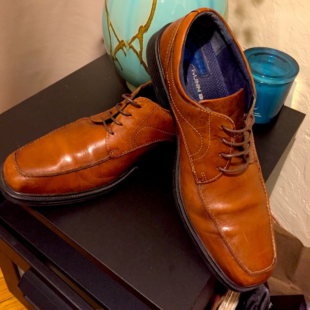 Nunn Bush Lites Tan Leather Shoes